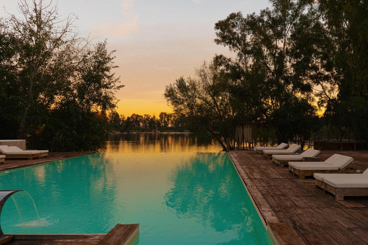 Nabi Resort Glamping & Spa Castel Volturno Εξωτερικό φωτογραφία